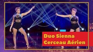 Duo Sienna - Cerceau Aérien - Le Plus Grand Cabaret Du Monde