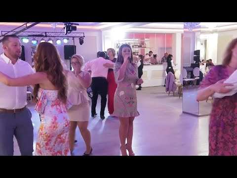 Super jiană - Geanina Blaga și formația - live nuntă - Ciprian&Alina - Petrila - august 2022