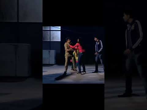 Purvi and Shreya beating the criminals #cid #purvi #shreya #cidisback #aajkacid