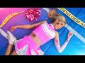 Cheerleading Team Is Missing Game Of Clue