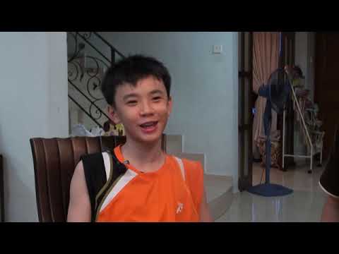 Twin Brother Champion 男双胞胎 Badminton Tournament Bukit Jalil 哥哥冠军Chew Lok Kin 周乐健 2011 Oct 29