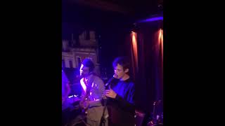 AnnenMayKantereit - in meinem Bett (live in Istanbul) #annenmaykantereit #henningmay