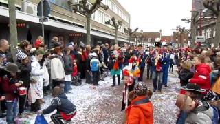 Jeugdoptocht Carnaval 2011 Indegat Tussen De Dekens - Als 'T Effe Kan