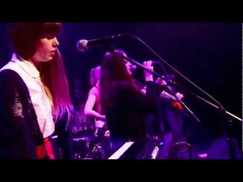 A Smile and A Ribbon - Pearl Necklace (Live) 2013-03-21