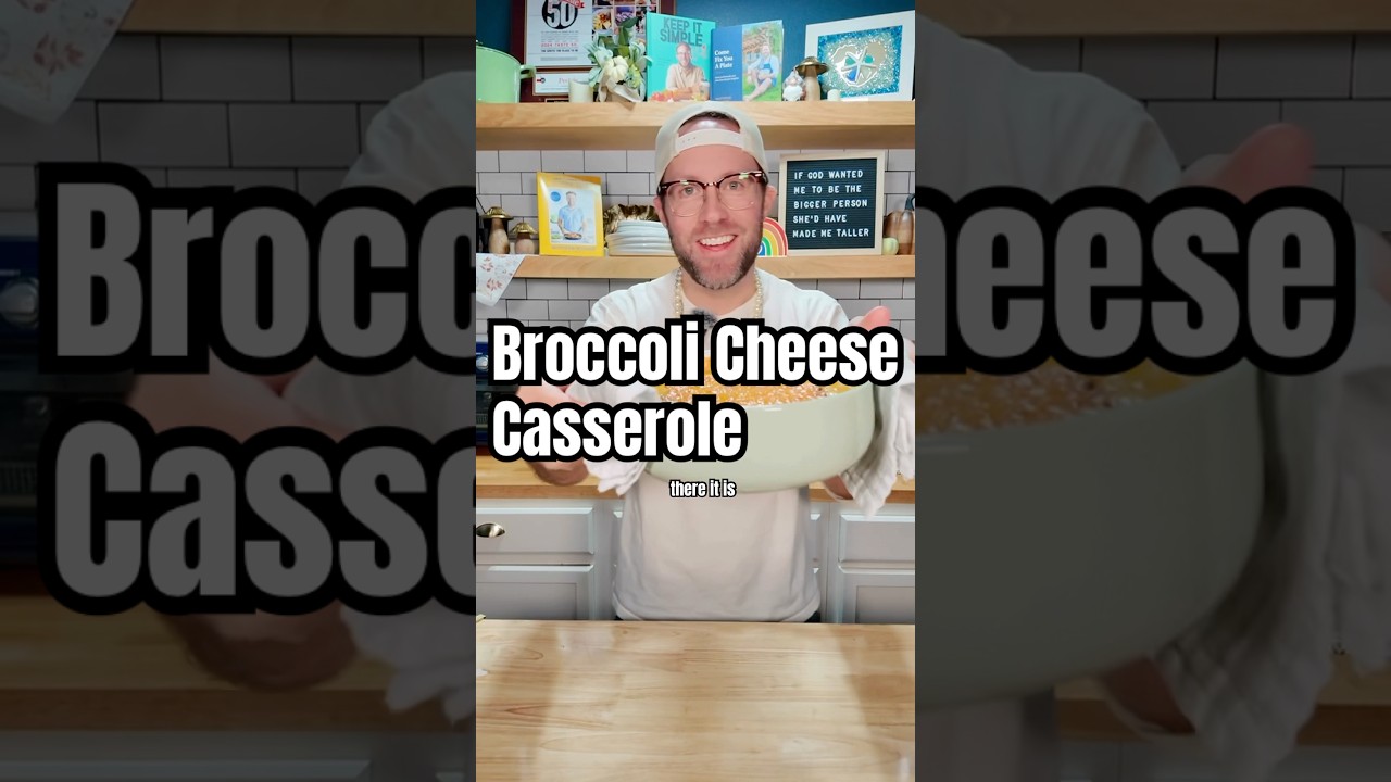 An absolute must on the Thanksgiving menu, Broccoli Cheese Casserole! #holiday #thanksgiving #sides