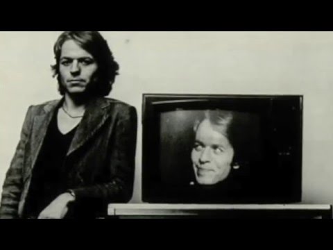 Videoclip de How Much Fun — Robert Palmer