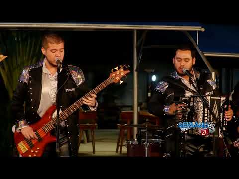 Los Nuevos Amigos Ft. Grupo Tr3s60 - A La Orden (En Vivo 2017)