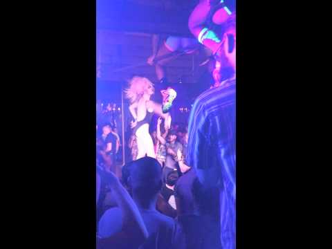 Bonnie McKee "Bombastic" performed by Rhea Litre