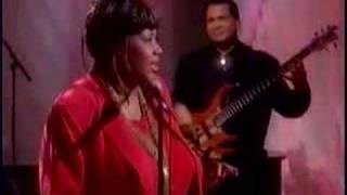 Aretha Franklin  - Say A Little Prayer - The View (1998)