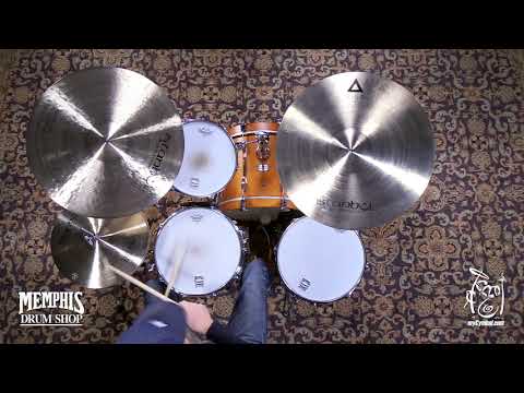 Istanbul Agop 22" Traditional Dark Crash Cymbal - 2056g (DC22-1120918S)