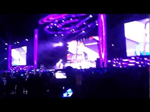 f(x) - Hot Summer SMTOWN Live World Tour III in JAKARTA [FANCAM]