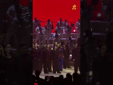 Benovy závěrečné „Bomby“ roztančily celý sál! 🔥🎻