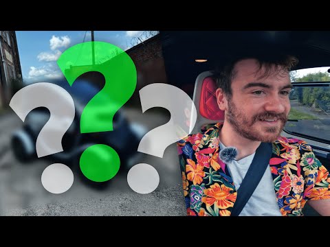 A Car That Turns Heads More Than ANY Lamborghini - Renault Twizy Review