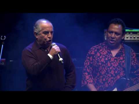 Mar y Espuma Acapulco Tropical con Carlos Marín