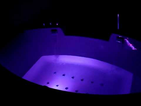 Гидромассаж и хромотерапия в работе