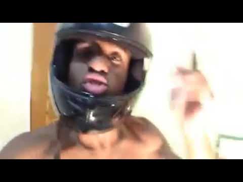 Sua mãe é tão gorda [ Parte 1]