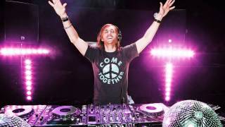 David Guetta - Gettin&#39; Over You (Ft. Chris Willis, Fergie &amp; LMFAO) Lyrics