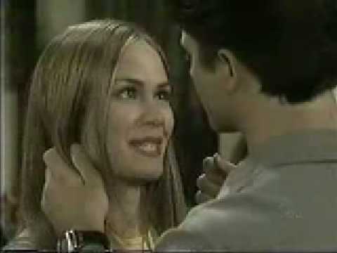 [2003.07.11] Zander gives the locket to Emily