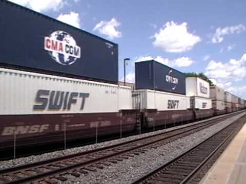 6/28/2010 BNSF 1037 Leads A Z-Train Westbound On 1