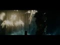 AVPR Aliens Vs Predator Fight At Factory
