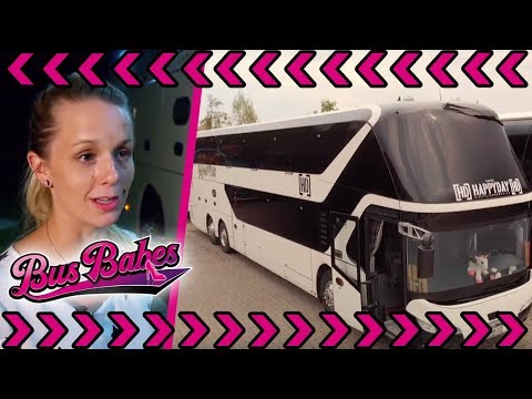 download lagu mp3 mp4 Night Liner, download lagu Night Liner gratis, unduh video klip Night Liner