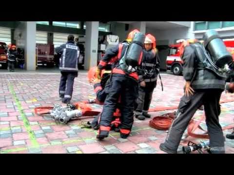 download lagu mp3 mp4 Fireman Ladder Singapore, download lagu Fireman Ladder Singapore gratis, unduh video klip Fireman Ladder Singapore