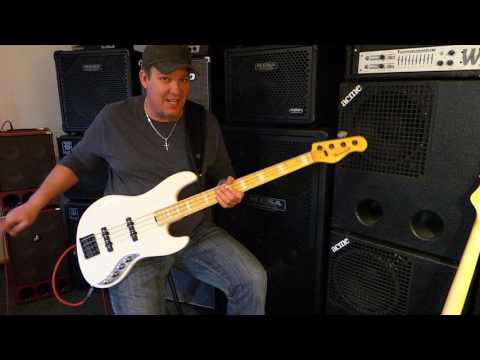 Hammersmith M4 w/ Nordstrand NJ4 pickups & 3 band - Andy Irvine