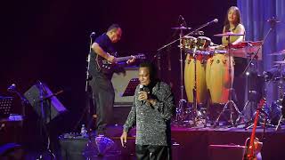 George Benson - In Your Eyes (Live In Moscow 30.06.2015) HQ Sound