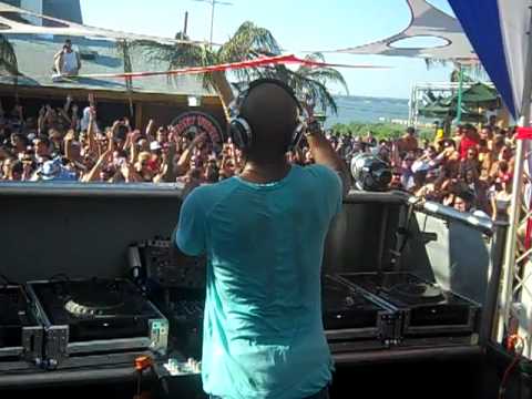 Morillo at Neptunes July 5, 2010