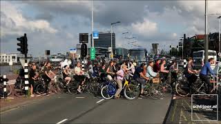 Re: [問卦] 台灣人為啥那麼愛騎機車？