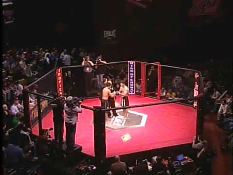 Rafael "Sapo" Natal vs. Alexandre Moreno