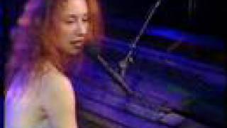 Tori Amos Bells for Her Live 94