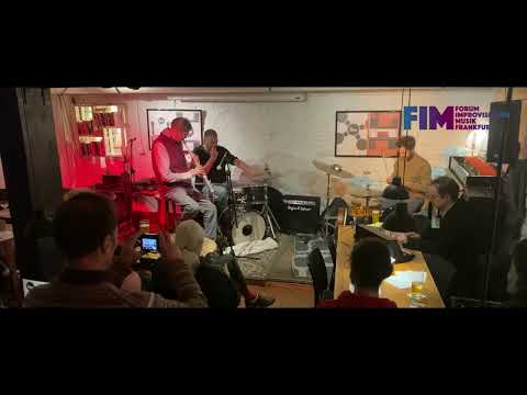 01 fim-ffm.de — freie improvisation frankfurt reimers daemgen fischer jahnke |  club voltaire 2022