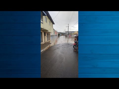 MUITA CHUVA EM PALMEIRINA E ALAGAMENTOS.