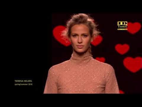Teresa Helbig | SS18 | Mercedes-Benz Fashion Week | Madrid