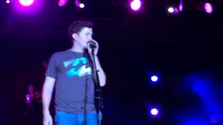 Forget to Forget You (clip) by Scotty McCreery - Louisville, KY 5-2-14