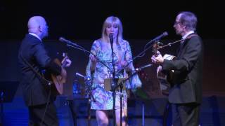 Peter Paul And Mary Alive  &quot;Blowing In The Wind&quot;
