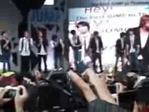 130303 [FanCam] JUMPingtoThailand part 1