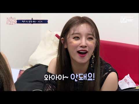 QUEENDOM AOA - Miniskirt  Full performance