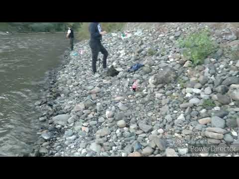 Varalicarenje soma u brzaku/Spinning catfish in Serbia