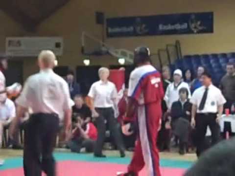 Raymond Daniels V's Michael Page Irish Open 2009