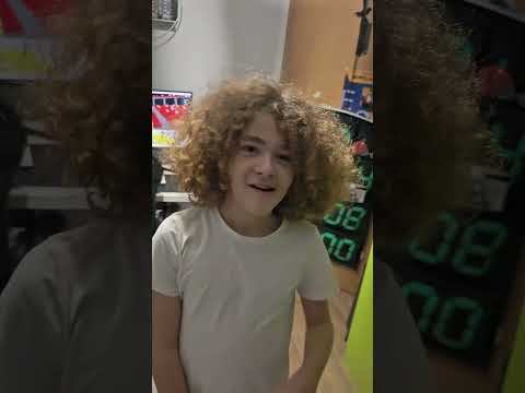 BARA VS KIIS POFON PÁRBAJ! #shorts