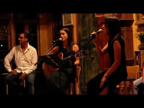 Ríe chinito - Perota Chingo - Alessia y Camila Garcia