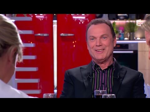 C à vous passe en mode Questions pour un... Julien Lepers - 04/11/2014