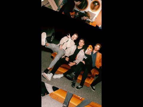 Discrete, Sistek - Typo (ft. Tudor, Voss) [Official Vertical Video]