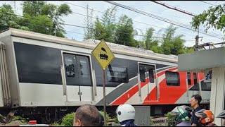 Download lagu 🔴 Live Hunting Kereta Api Indonesia : KRL JR 205 Marchen, KLB Gerbong CC 201, KRL INKA Trainset 7 mp3