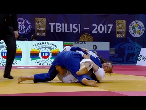 women judo armbar 12