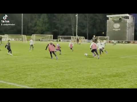 8 YEARS OLD! #PSV U10 Internship Training!