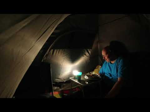 MongoTV_4048 - SPISER LASAGNE I TELT og Snakker Om Min Kone Alinda og Vores 5 Børn i Spil SAELIG