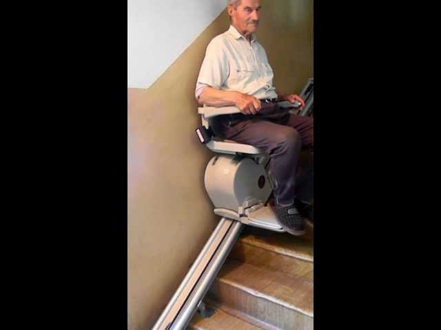 Krzesełko schodowe dla osób starszych Acorn Superglide